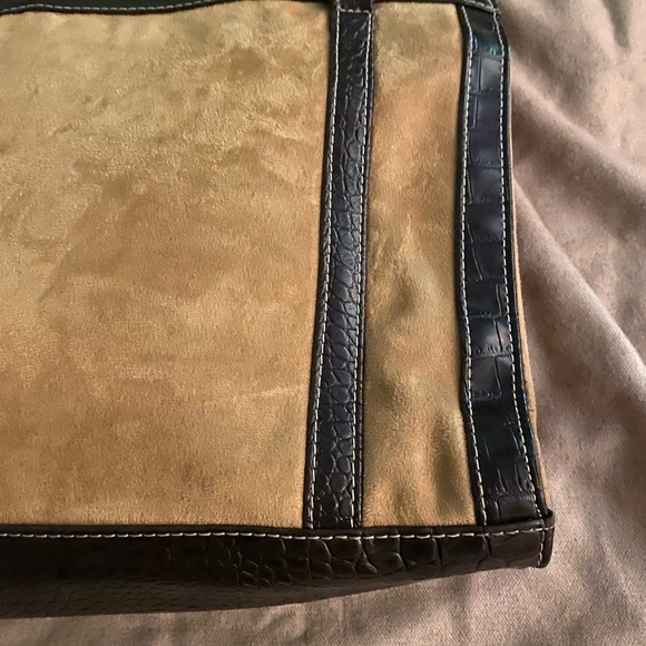 Suede laptop tote with brown accents - Picture 3 of 11